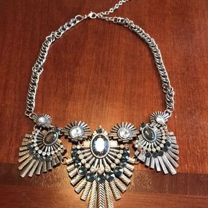 Metallic fashion statement necklace